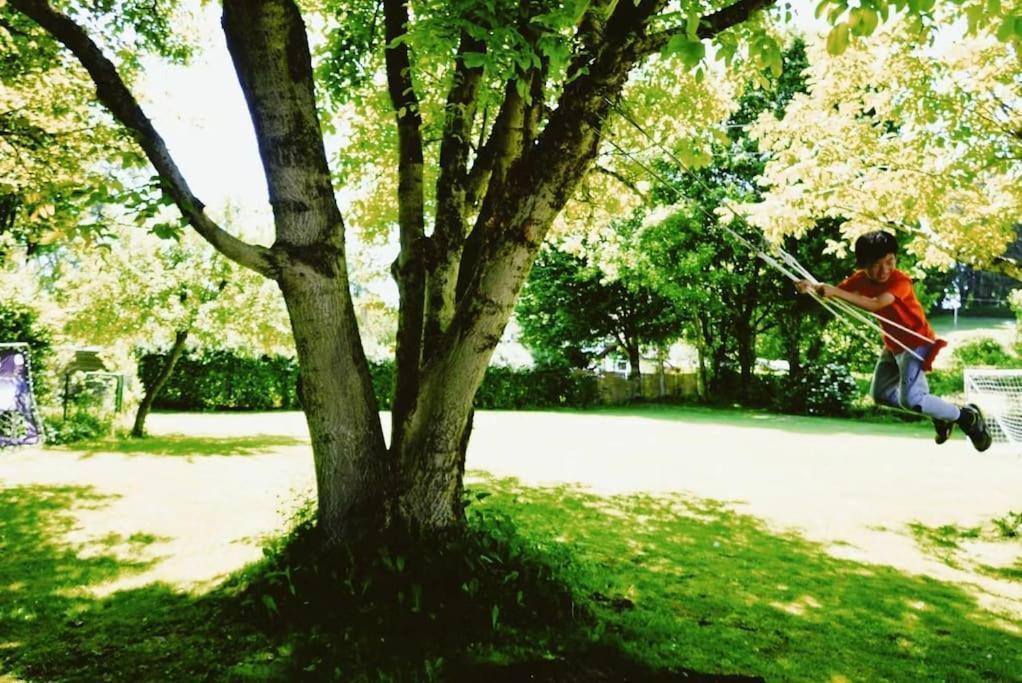 Whole Villa Munich, Alps View, Quiet And Spacious フェルトキルヒェン・ヴェスターハム エクステリア 写真